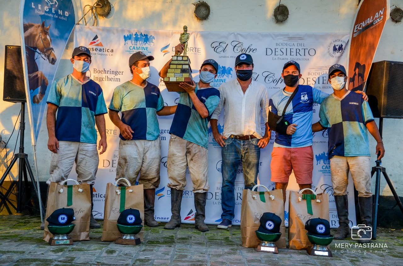 ROTUNDO BICAMPEONATO DE LA ESTRELLA EN EL NACIONAL DE NOVICIOS!!