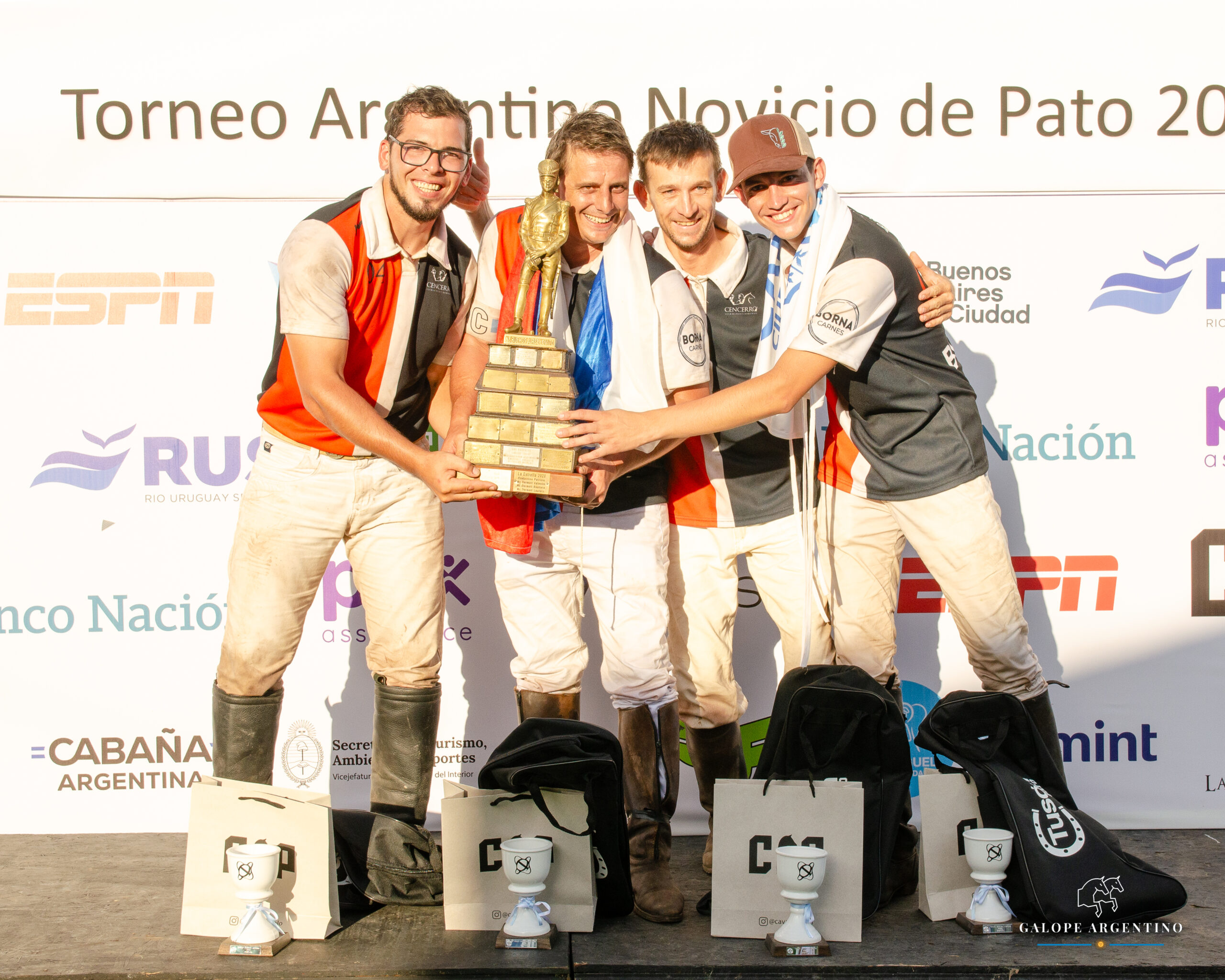 EL CENCERRO SRJM ES EL CAMPEÓN DEL NACIONAL DE NOVICIOS