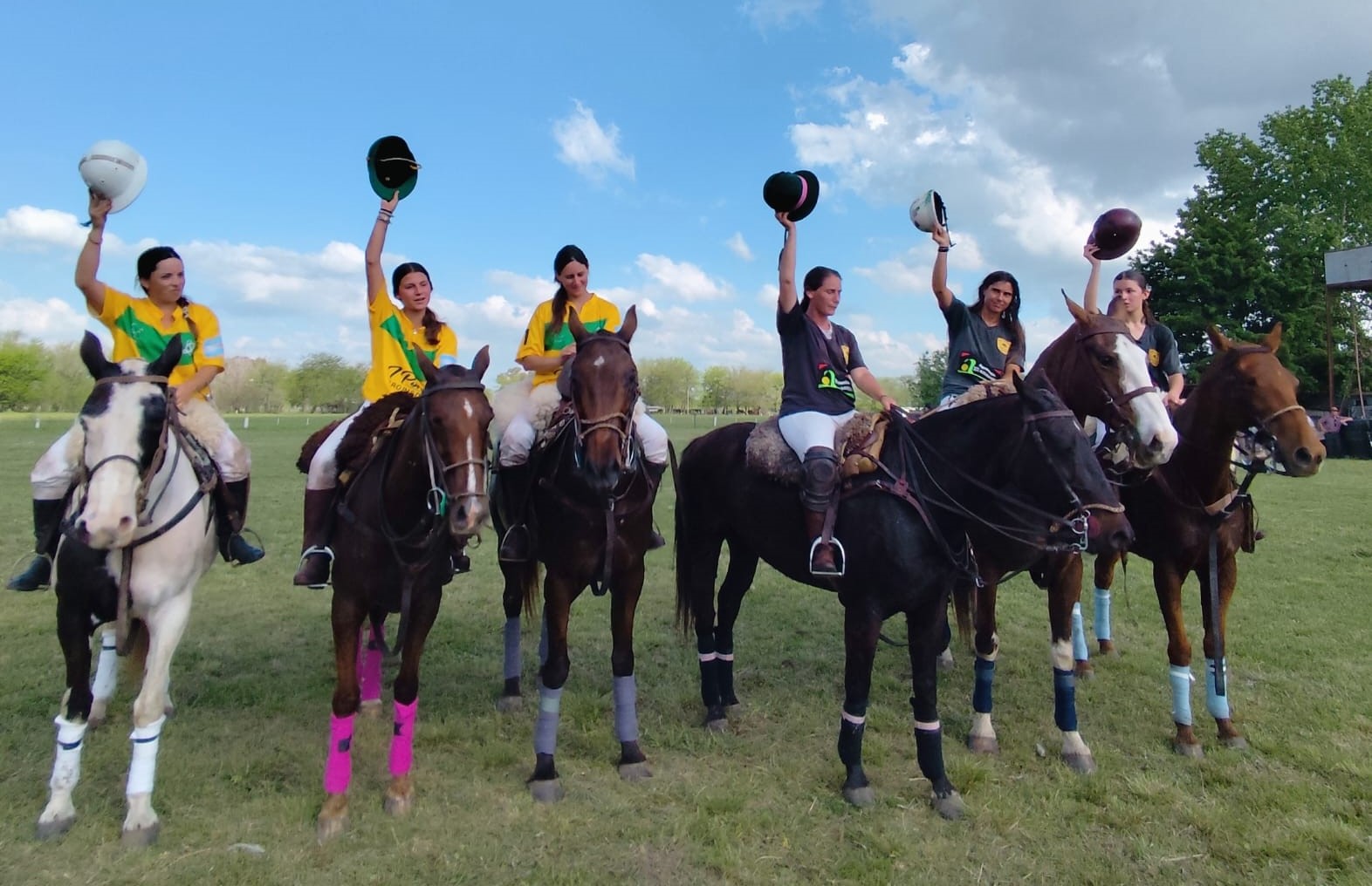 Hay subas de ventajas en la Liga Femenina de Pato